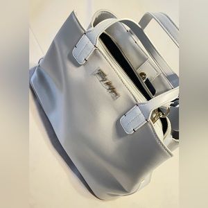 Tommy Hilfiger purse, beige color..